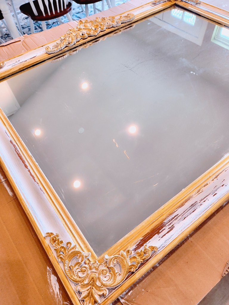 Venice inspired vintage mirror upcycle using wooden appliques from Amazon.
https://amzn.to/44hVPWz
acrossthelake.blog