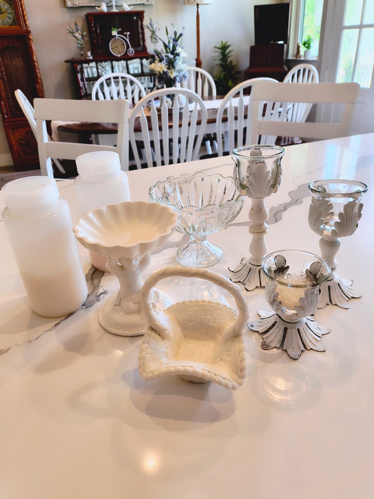 Cute little holders for our aroma beads.
acrossthelake.blog