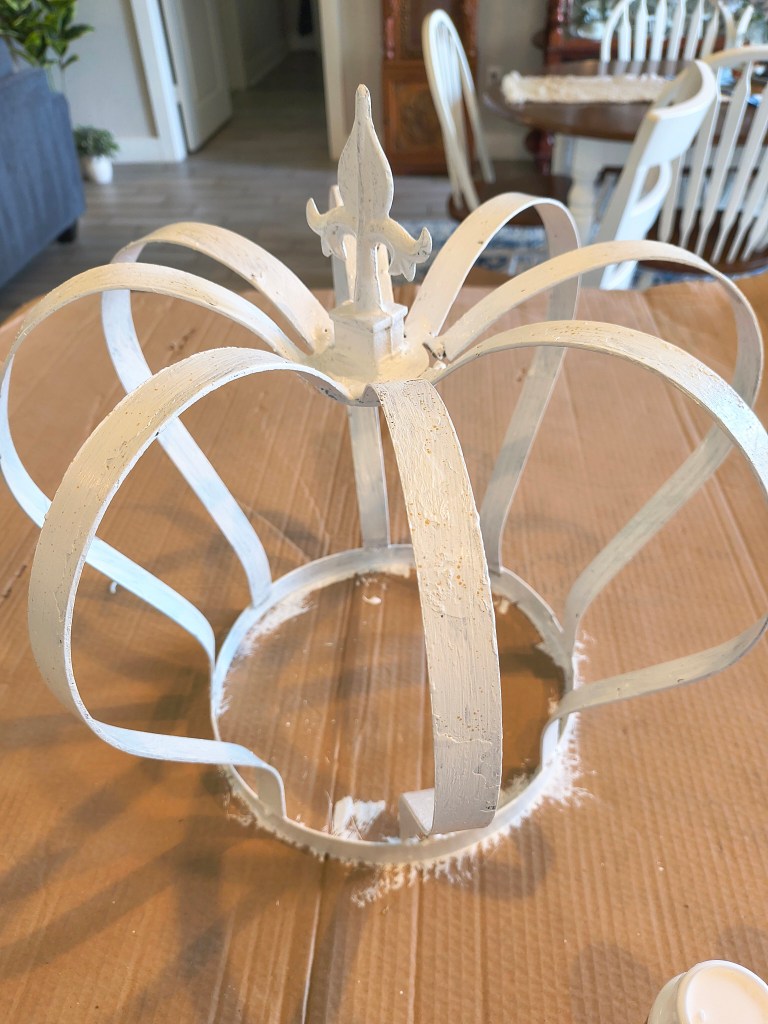 Royaview's crown transformation in progress: Now painted in white.
acrossthelake.blog