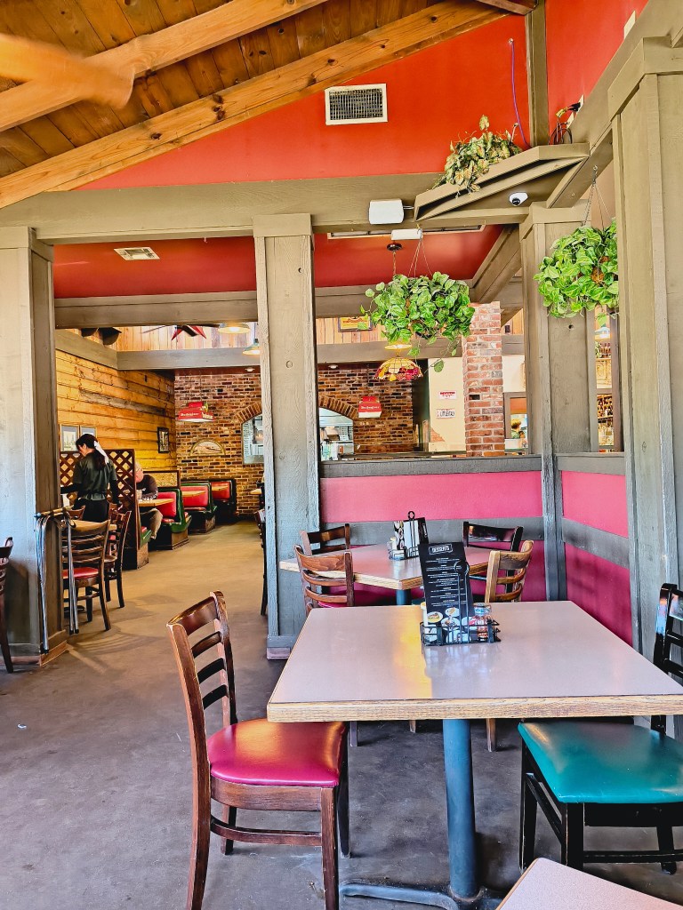 Pizza Shack in Willis, Texas
acrossthelake.blog