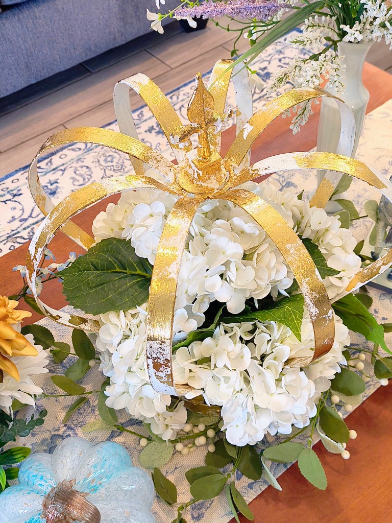 Royalview's gilded crown after pic.
acrossthelake.blog
https://amzn.to/4mvqjeG