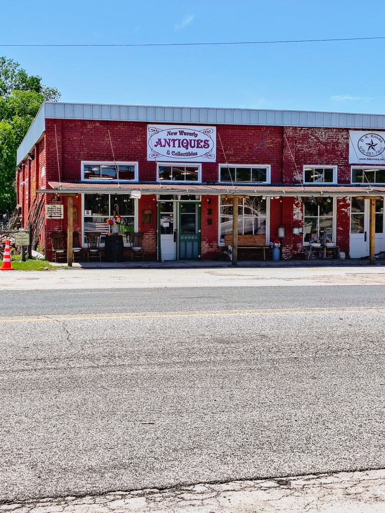 New Waverly Antiques and Collectibles.
acrossthelake.blog