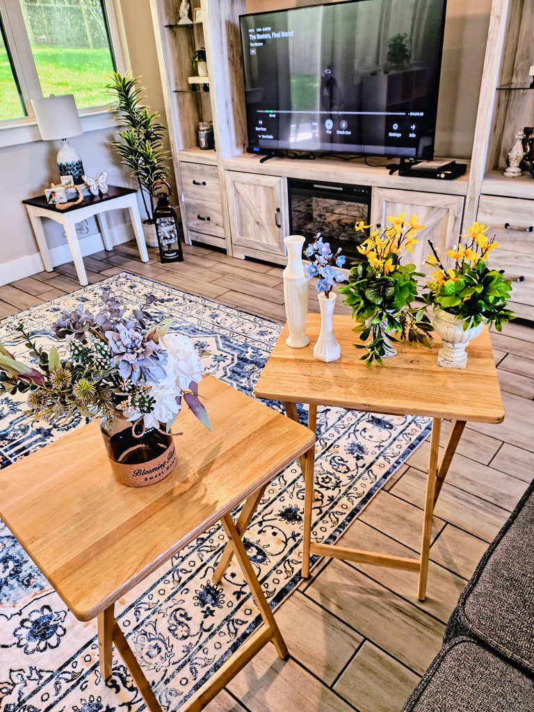 Floral arrangements redo, before pics.
acrossthelake.blog